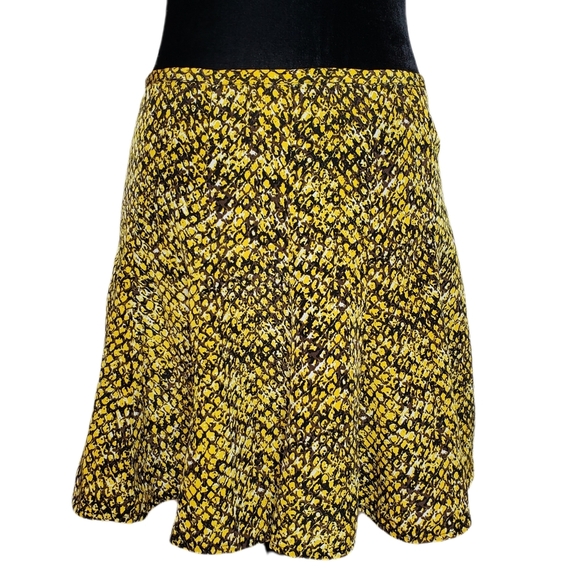 Michael Kors Silky skater Skirt Yellow Black Print - Picture 1 of 8